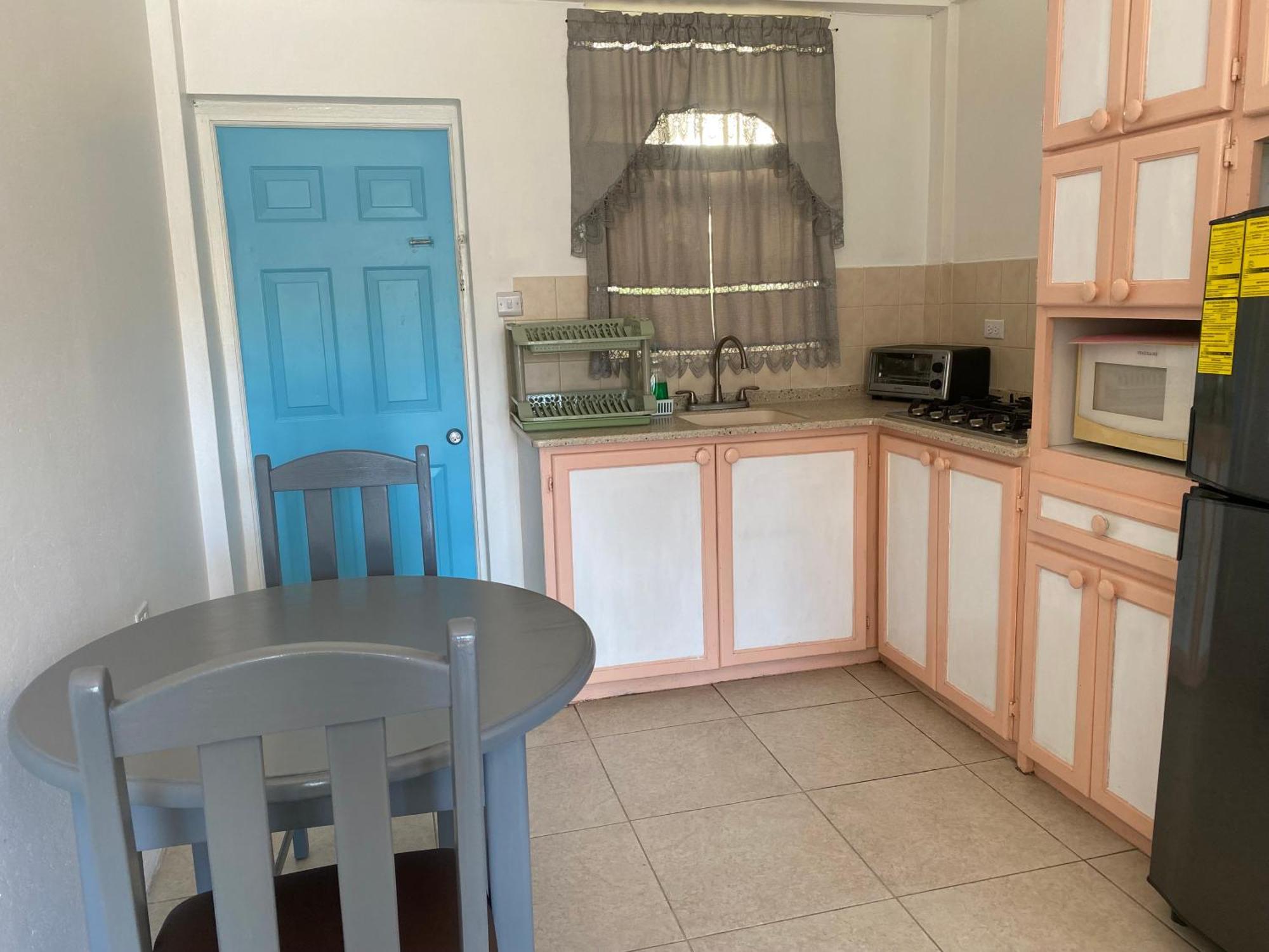 Melrose Beach Apartments Inc 브리지타운 객실 사진